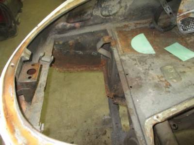 Battery Floor (8)